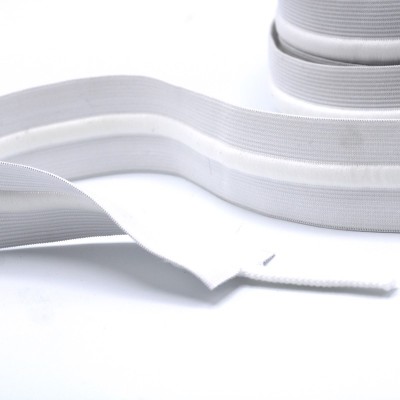 Ceinture élastique avec cordon blanc