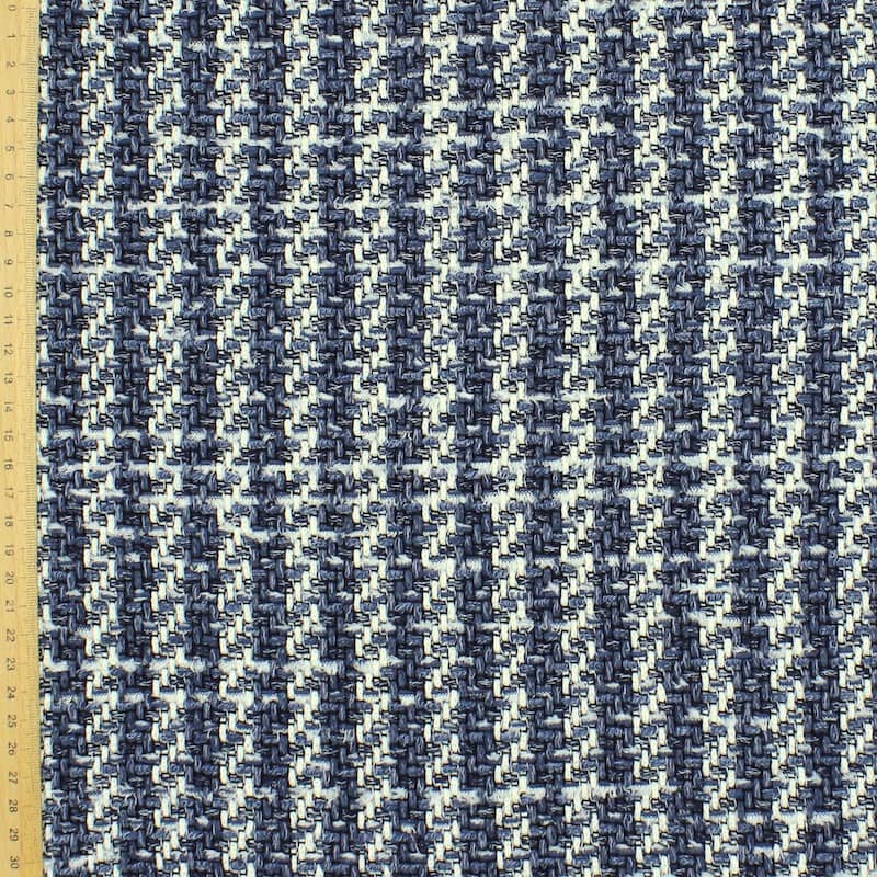 Apparel fabric with stripes