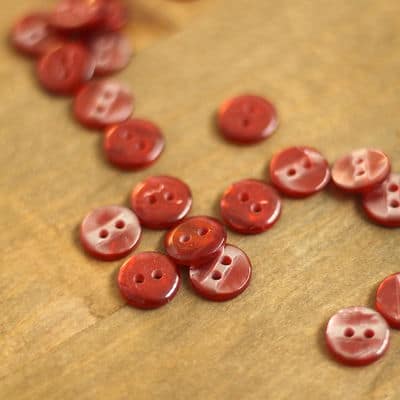 Resin button - red