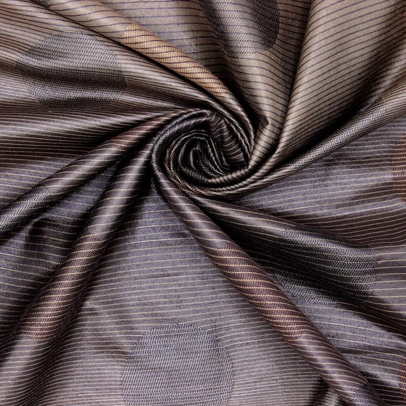 Apparel fabric with pattern - brown