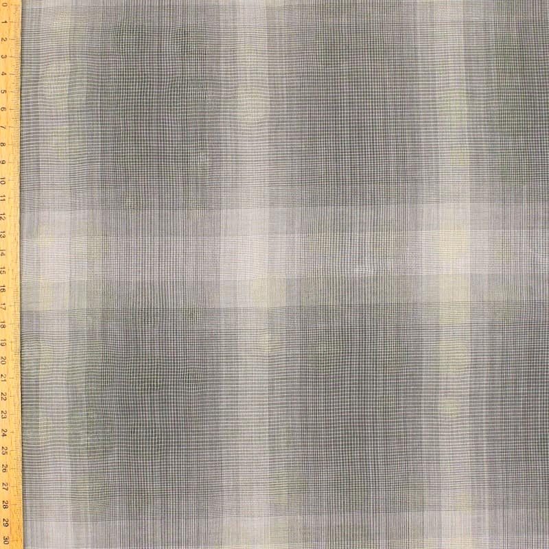 Apparel fabric with pattern - greige