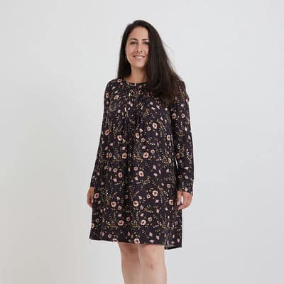 Women sewing pattern tunic and dress Eileen