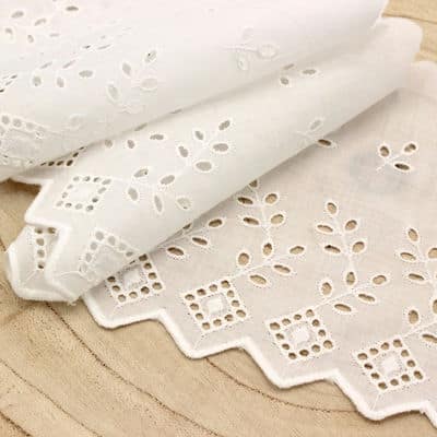 Broderie anglaise