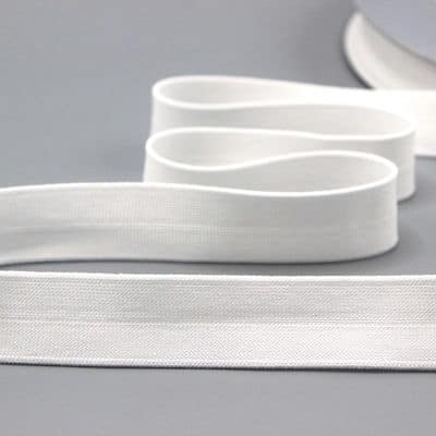 Pre-folded ribbon - off-white