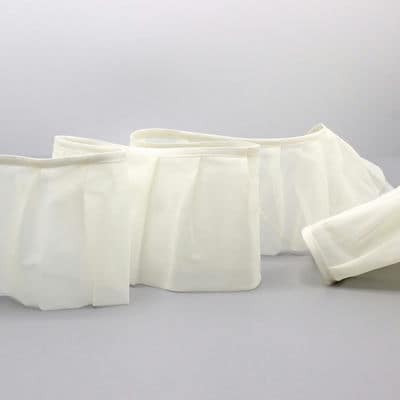 Pleated ribbon - white