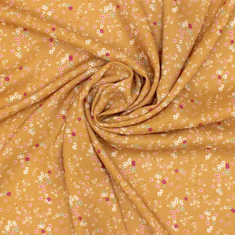 Viscose stof met bloemen - camel