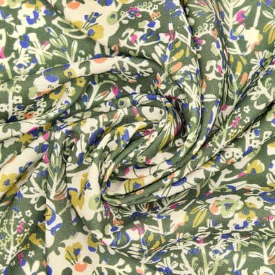 Viscose stof met bloemen - groen