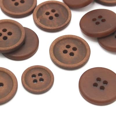 Fantasy button - brown