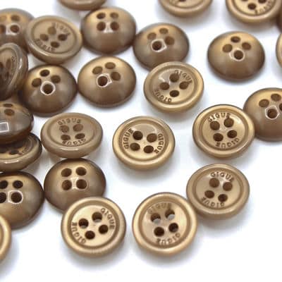 Pearly fantasy button - brown