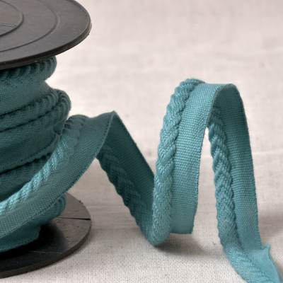 Piping cord with herringbone pattern - almond green