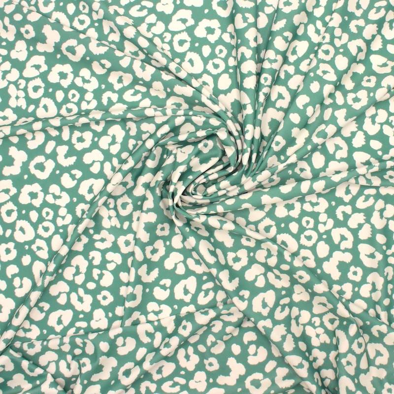 Fabric resembling lycra with pattern - groen