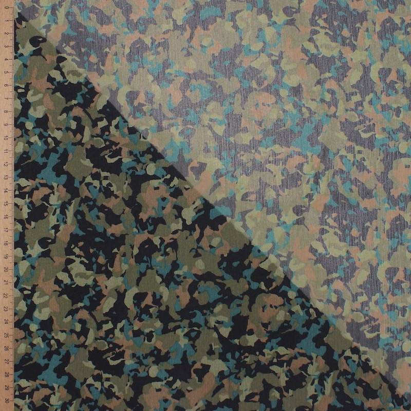 Voile polyester imprimé camouflage