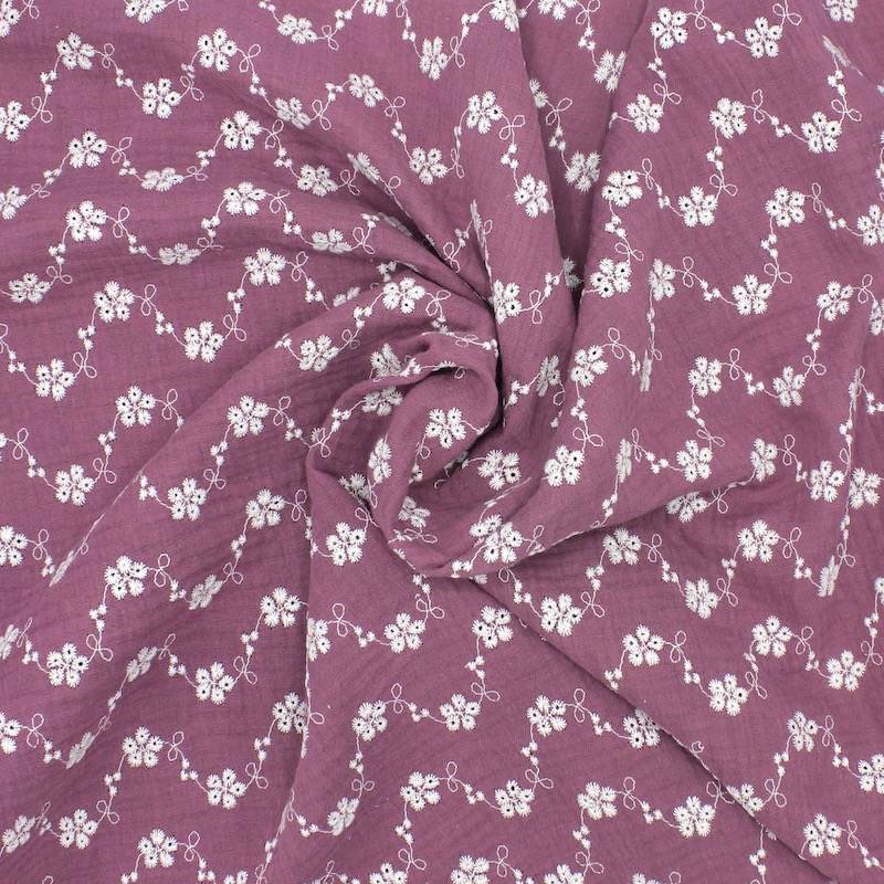 Flower embroidered double gauze - plum