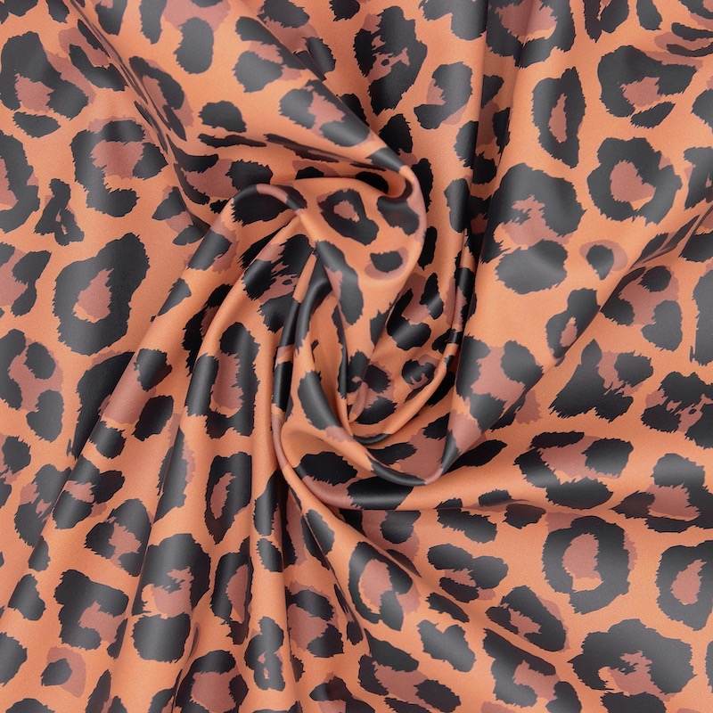 Waterproof leopard print fabric