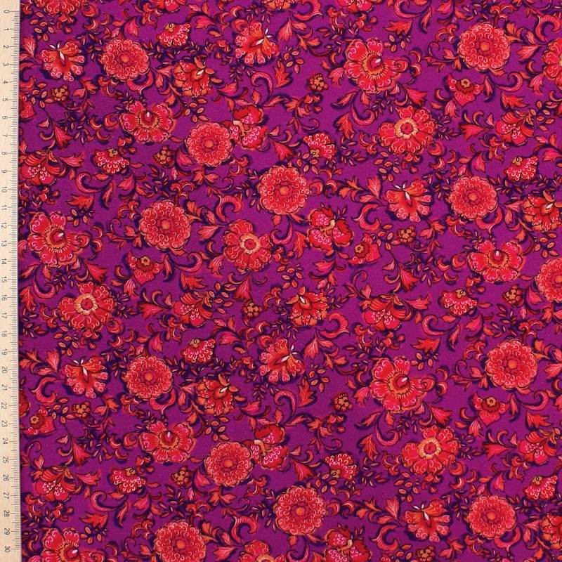 Viscose stof met bloemenprint en stretch - pruim