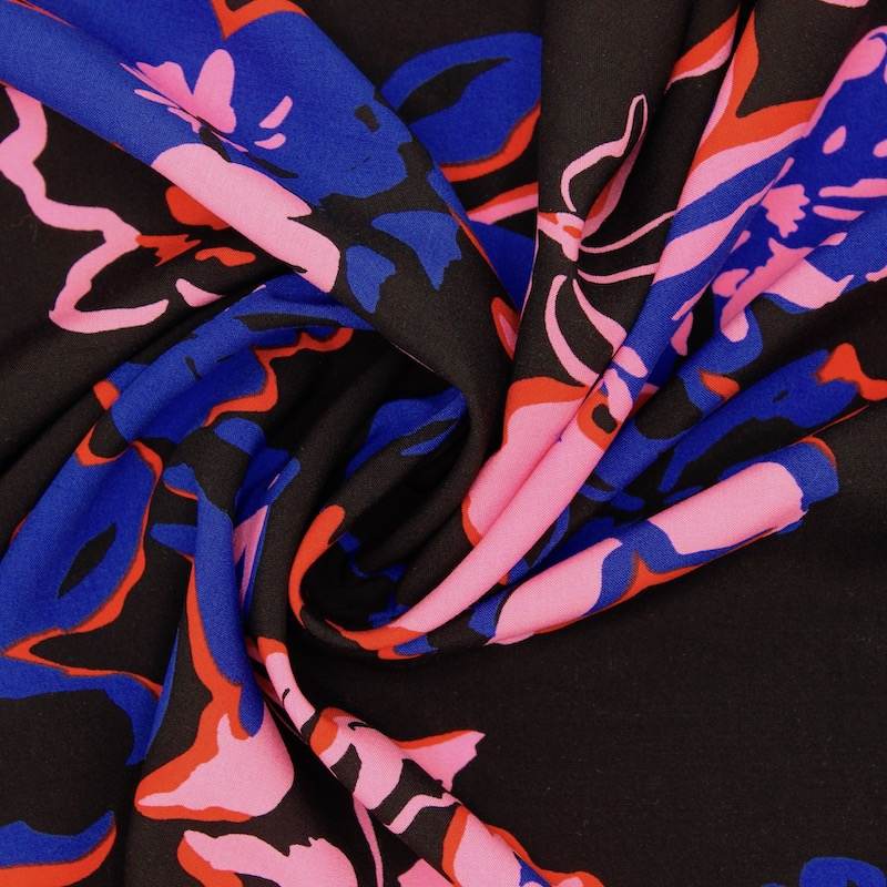 Floral printed viscose fabric - black