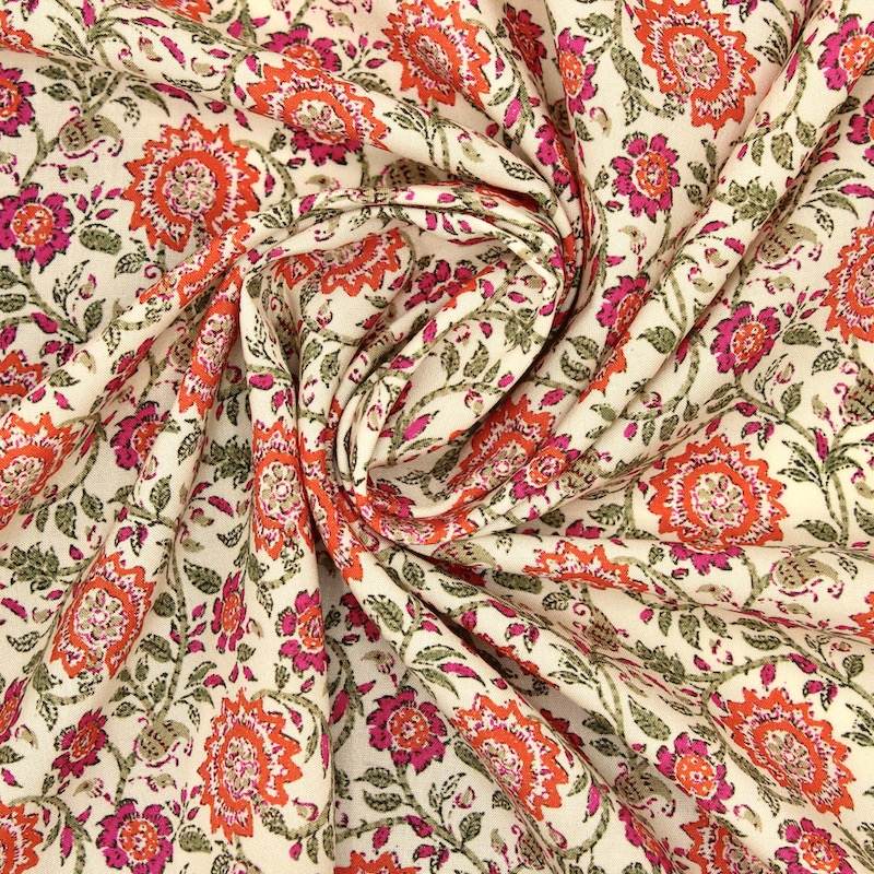 Floral printed viscose fabric - cream