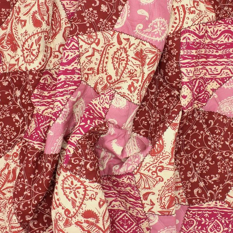 ouble-sided quilted fabric - ecru, burgundy and fuchsia