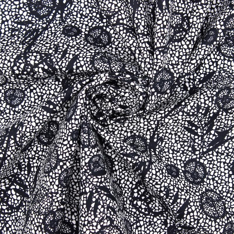 Cotton poplin with lace flowers - black / white