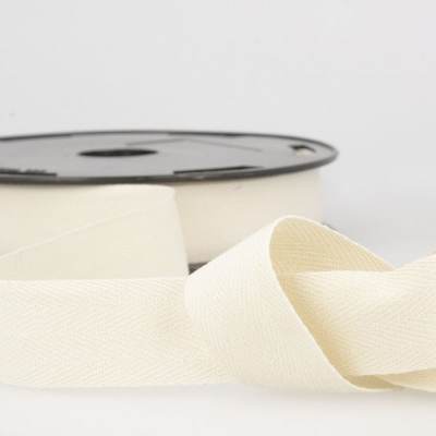 Cotton ribbon with twill weave - ecru