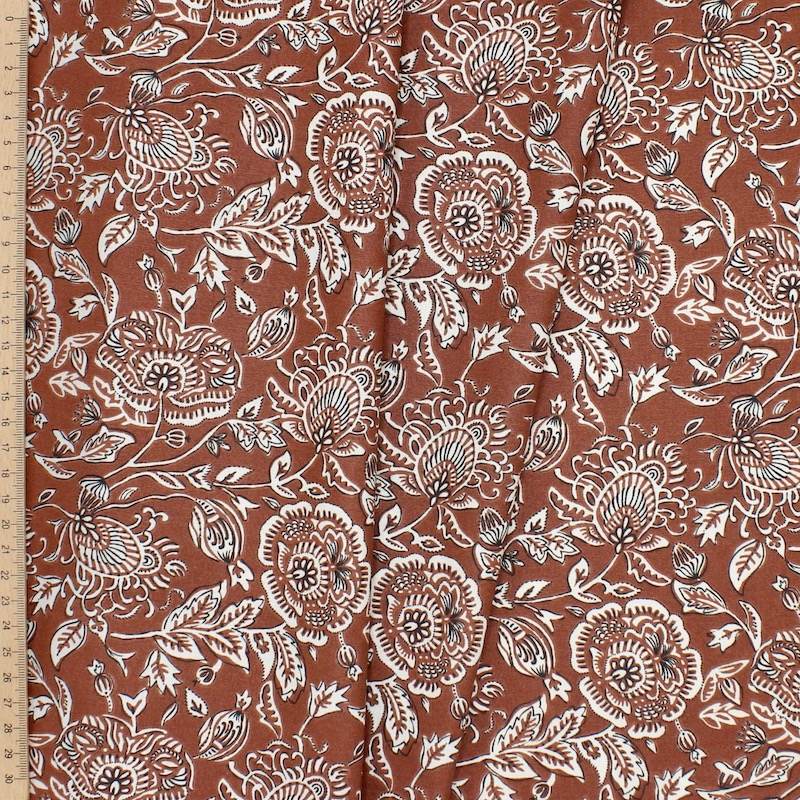 Cotton fabric coated with flowers - brown