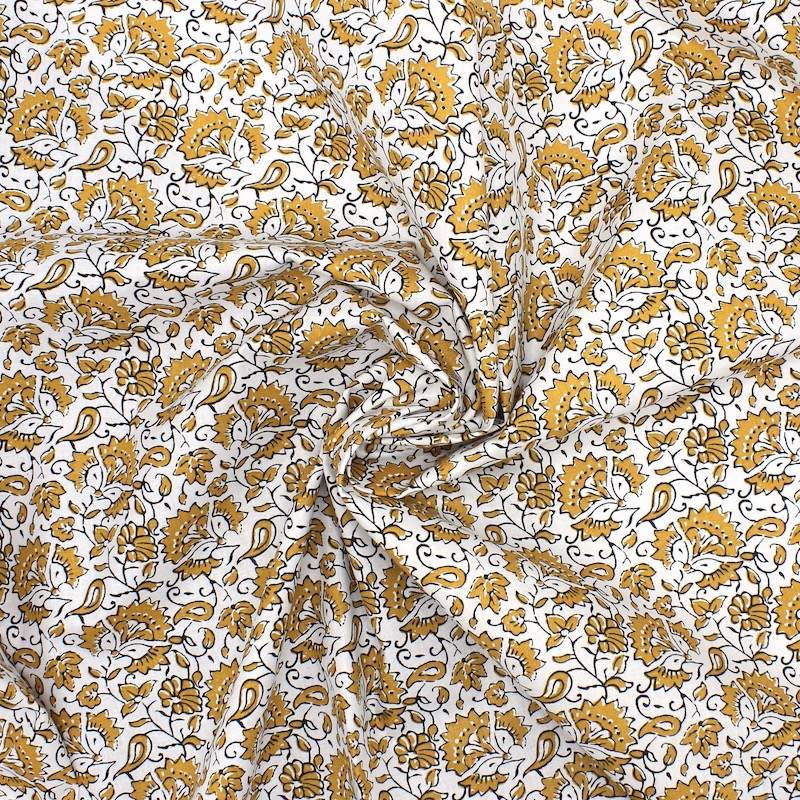 100% cotton fabric with flowers - white