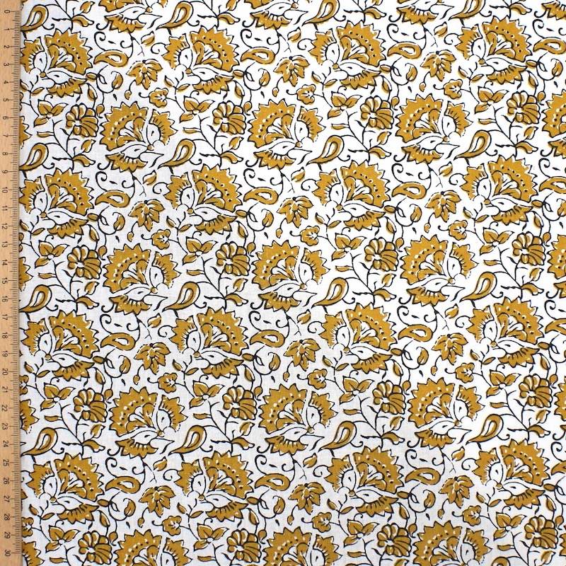 100% cotton fabric with flowers - white