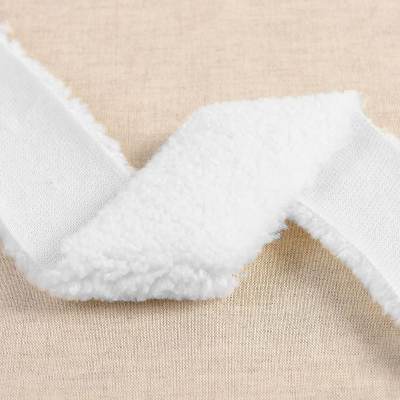 Synthetic fur ribbon - white