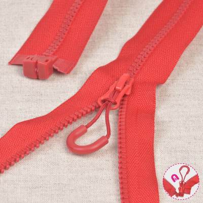 Red magnetic separable zip