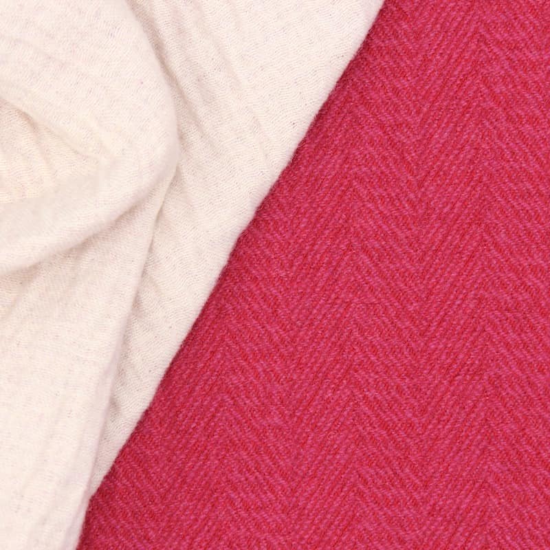 Fabric in wool and polyester - pink and red 