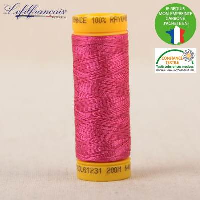 Fil à broder fuchsia